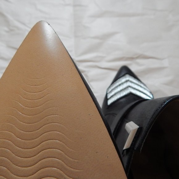 High heel army inspired shoes - Picture 9 of 11